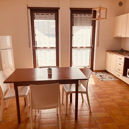 Appartamento Bianco - Peschiera Del Garda Exterior foto